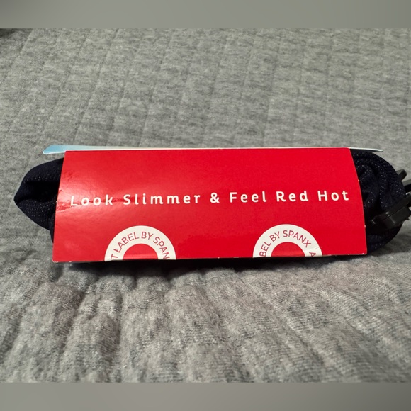 Assets by Spanx Seamless Shaping Leggings Denim Wash Deep Blue Size S - Picture 7 of 8